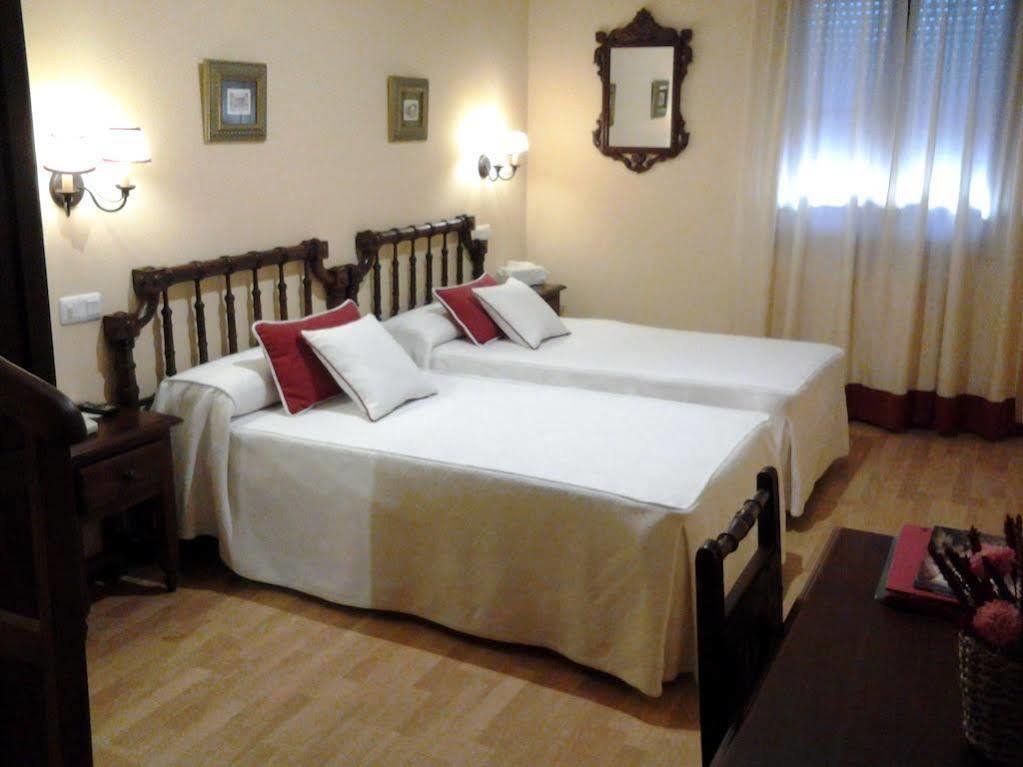 Hotel Foronda Pando  ภายนอก รูปภาพ